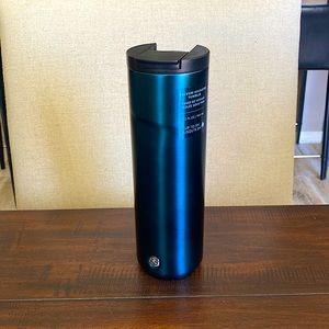 Starbucks Dark Blue Stainless-Steel Tumbler Bottle ( NEW WITH TAGS !! )